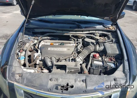 2009 Honda Accord 2.4 Ex-L из США, поврежденный, VIN 1HGCP26809A196547